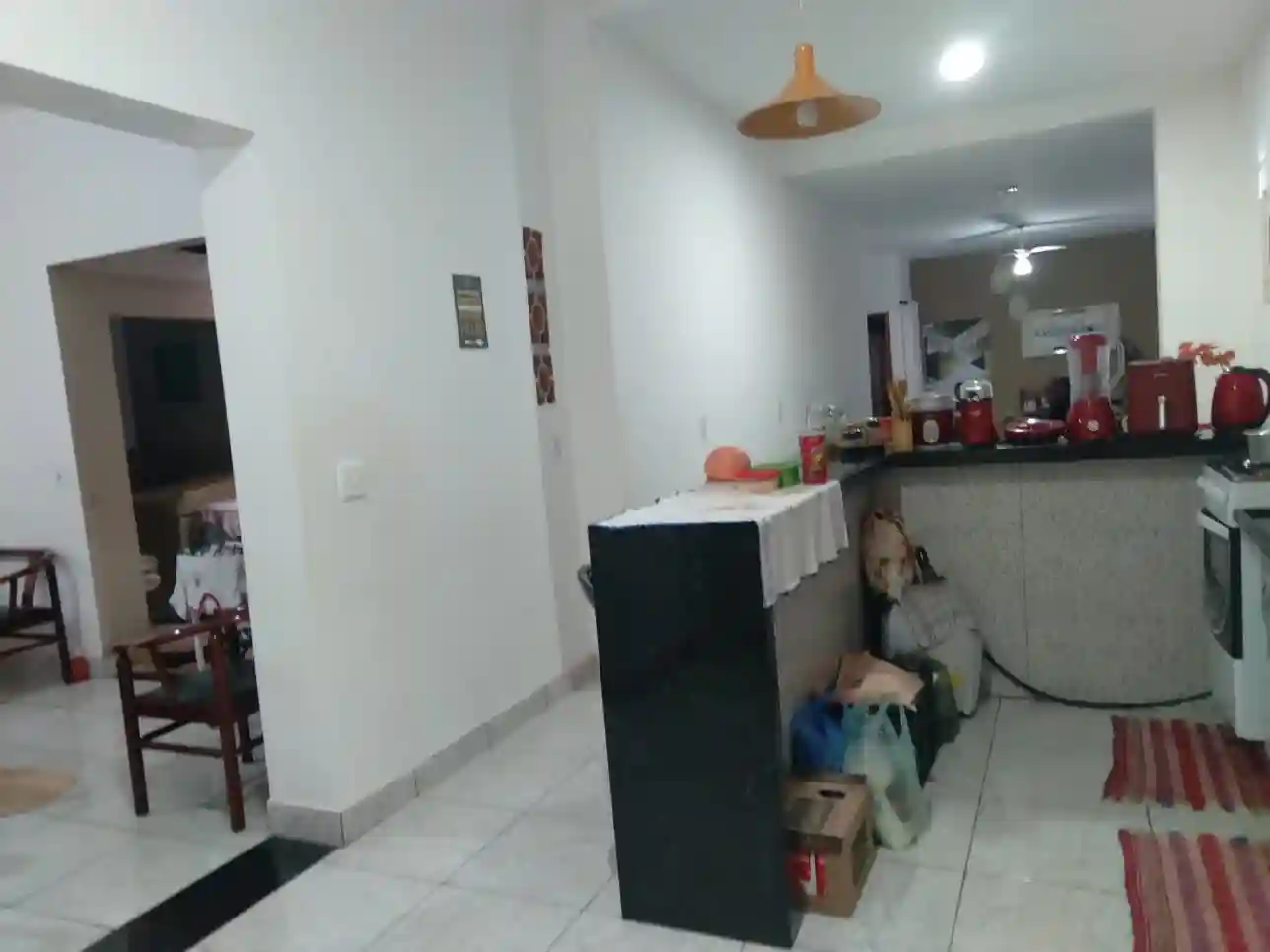 Casa  à venda, 200m² — foto 3 de 3