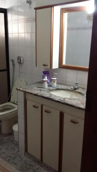Casa à venda — foto 2 de 3