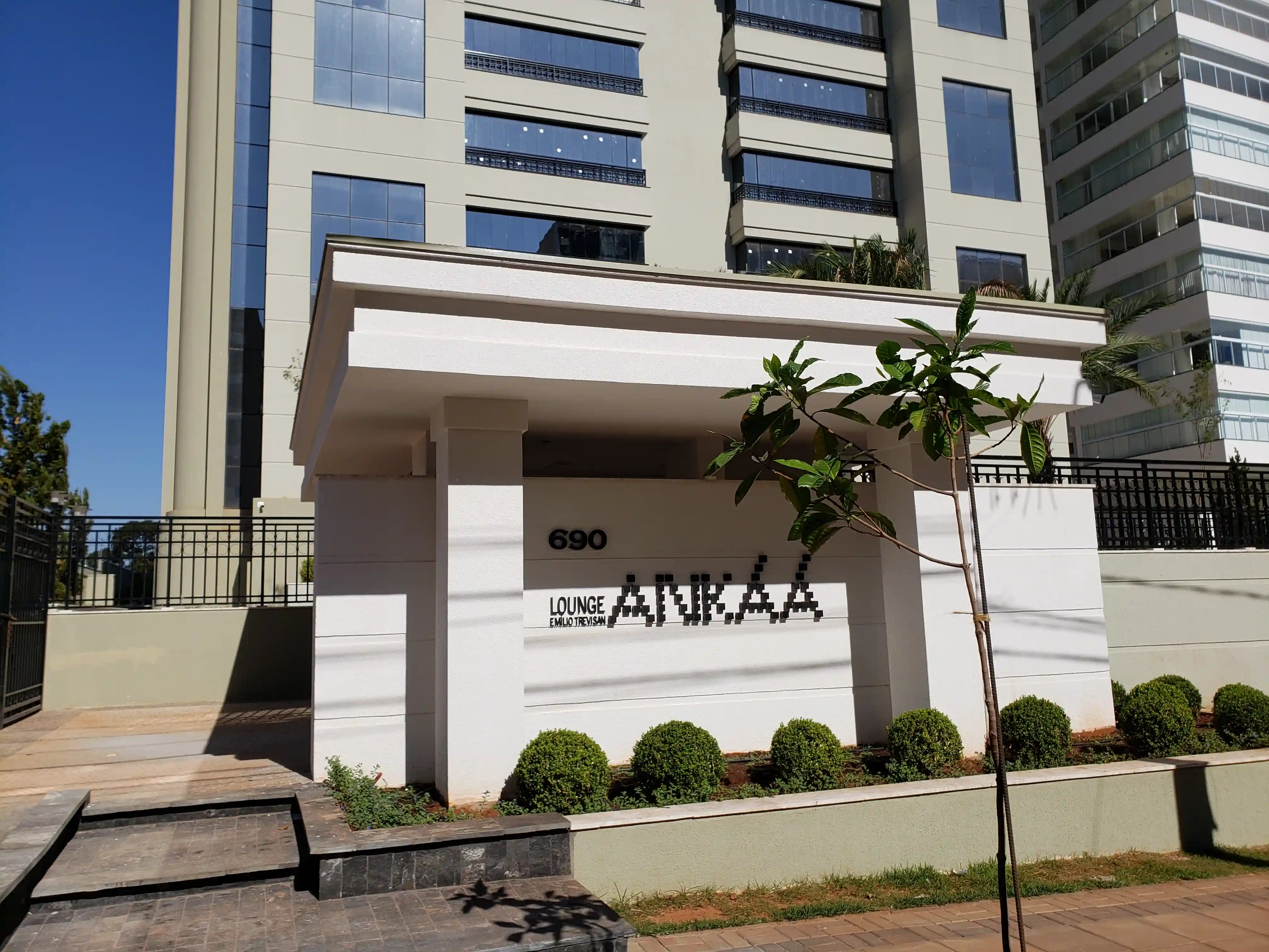Apartamento com 3 quartos à venda, 280m² — foto 2 de 15