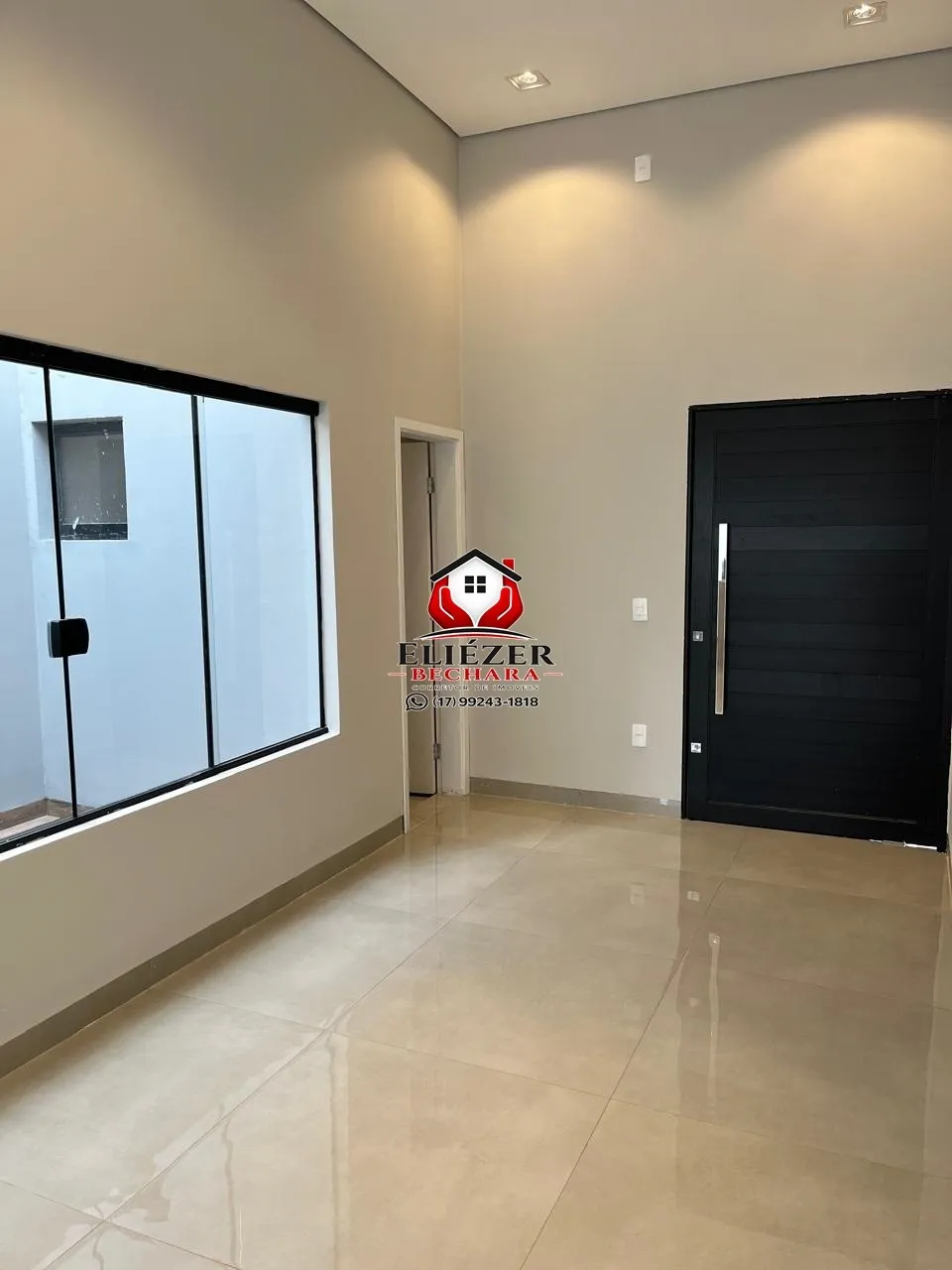 Casa com 3 quartos à venda, 110m² — foto 2 de 23