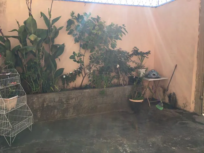 Casa à venda — foto 2 de 5