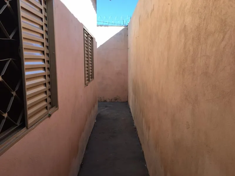 Casa à venda — foto 4 de 5