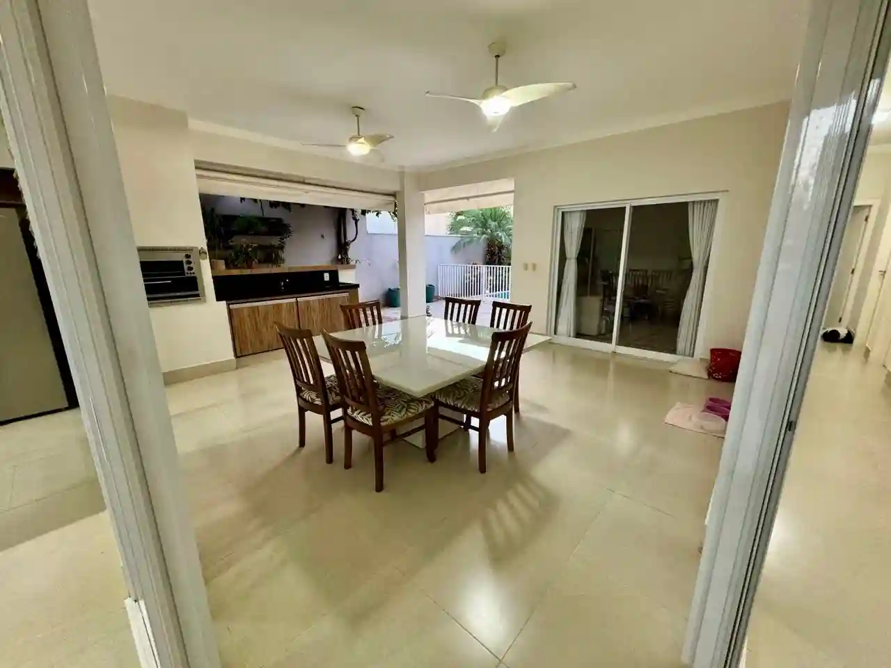 Casa de Condomínio com 3 quartos à venda, 470m² — foto 7 de 8