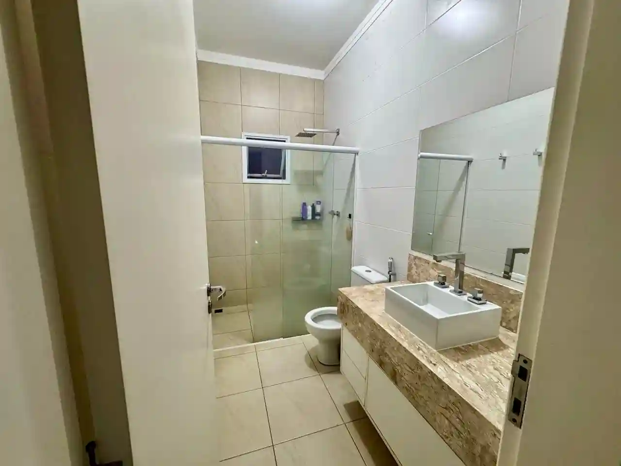 Casa de Condomínio com 3 quartos à venda, 470m² — foto 8 de 8