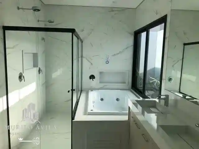 Casa de Condomínio com 3 quartos à venda, 248m² — foto 18 de 18