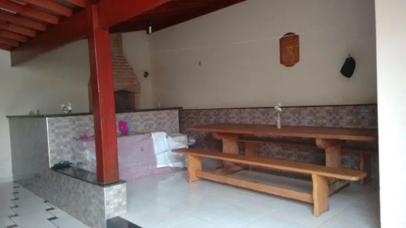 Casa à venda — foto 4 de 5