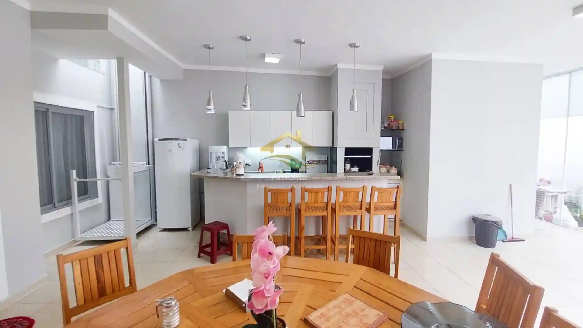 Casa de Condomínio com 3 quartos à venda, 150m² — foto 4 de 44