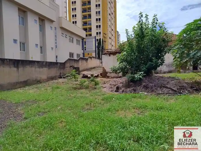 Casa com 3 quartos à venda, 693m² — foto 20 de 60