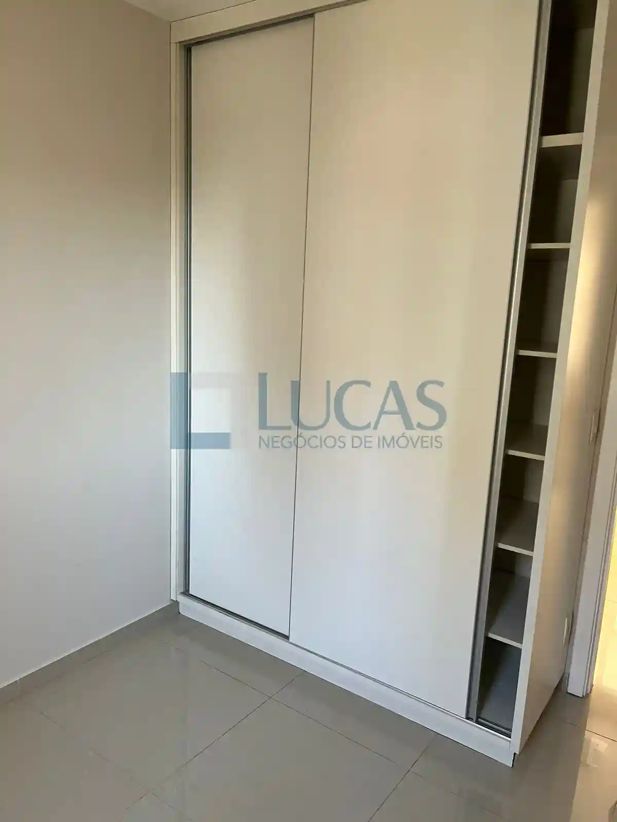 Apartamento com 3 quartos à venda, 104m² — foto 8 de 14