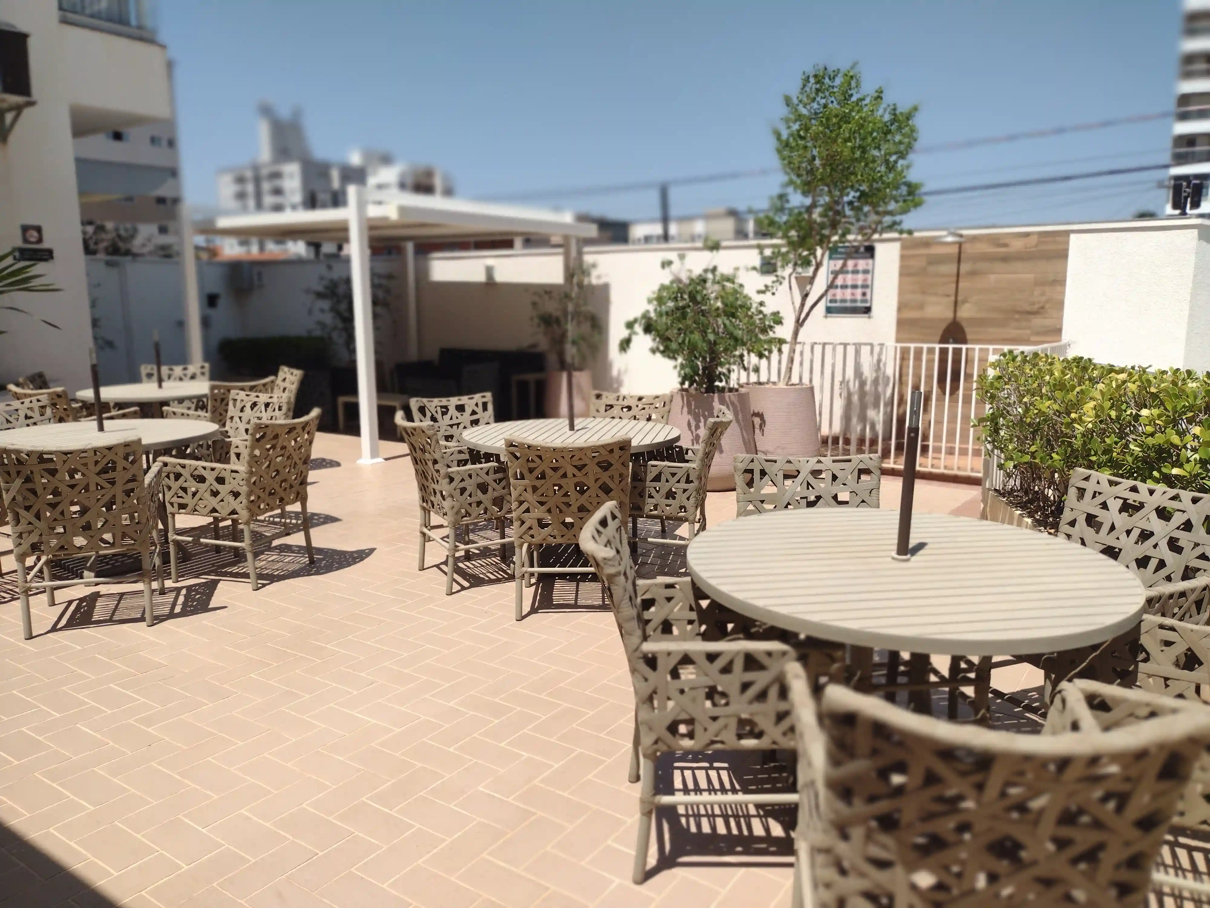 Apartamento com 3 quartos à venda, 135m² — foto 17 de 18