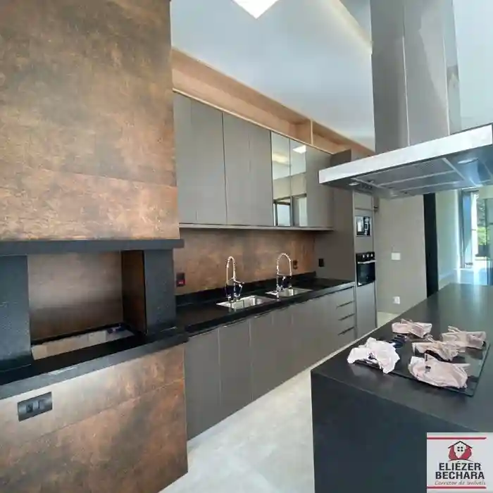Casa de Condomínio com 4 quartos à venda, 285m² — foto 5 de 15