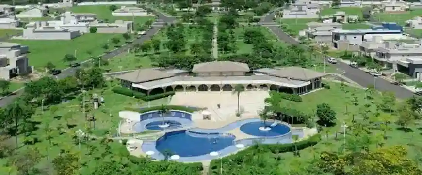Terreno / Lote / Condomínio  à venda, 418m² — foto 1 de 8