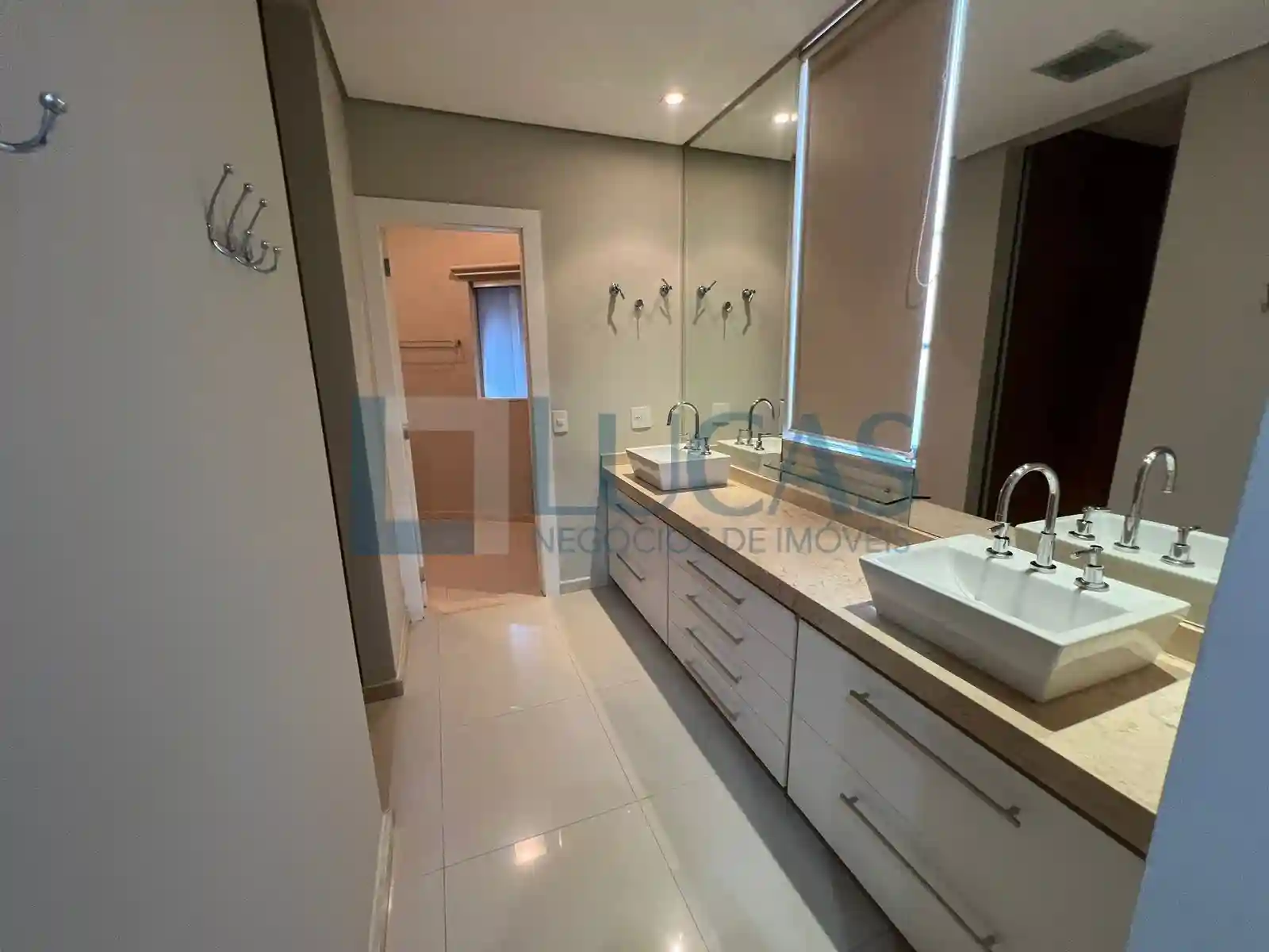Casa de Condomínio com 4 quartos à venda, 345m² — foto 19 de 25