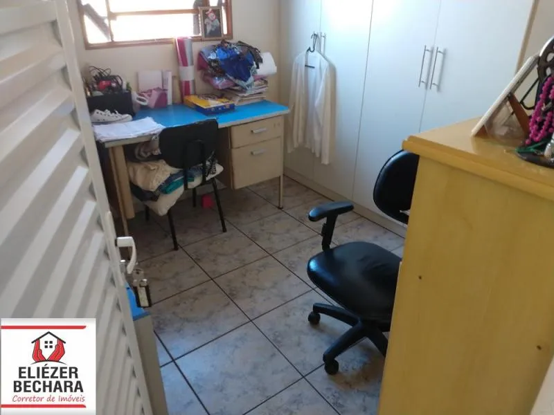 Casa à venda — foto 6 de 10