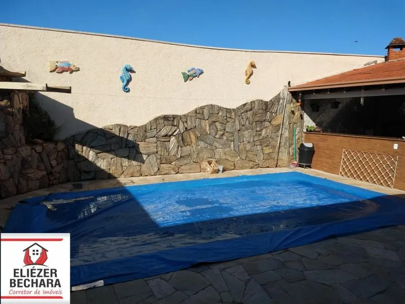 Casa à venda — foto 7 de 10