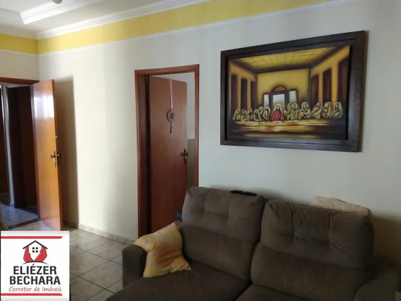 Casa à venda — foto 8 de 10