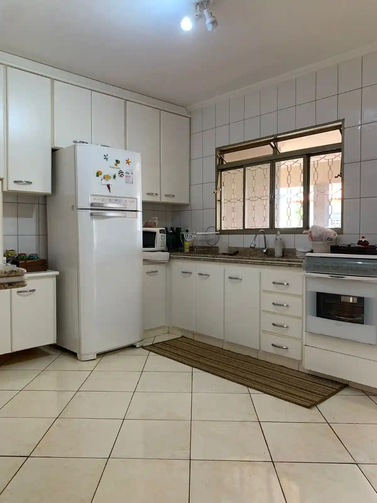 Casa com 3 quartos à venda, 190m² — foto 8 de 10