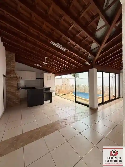 Casa de Condomínio com 3 quartos à venda, 120m² — foto 2 de 21