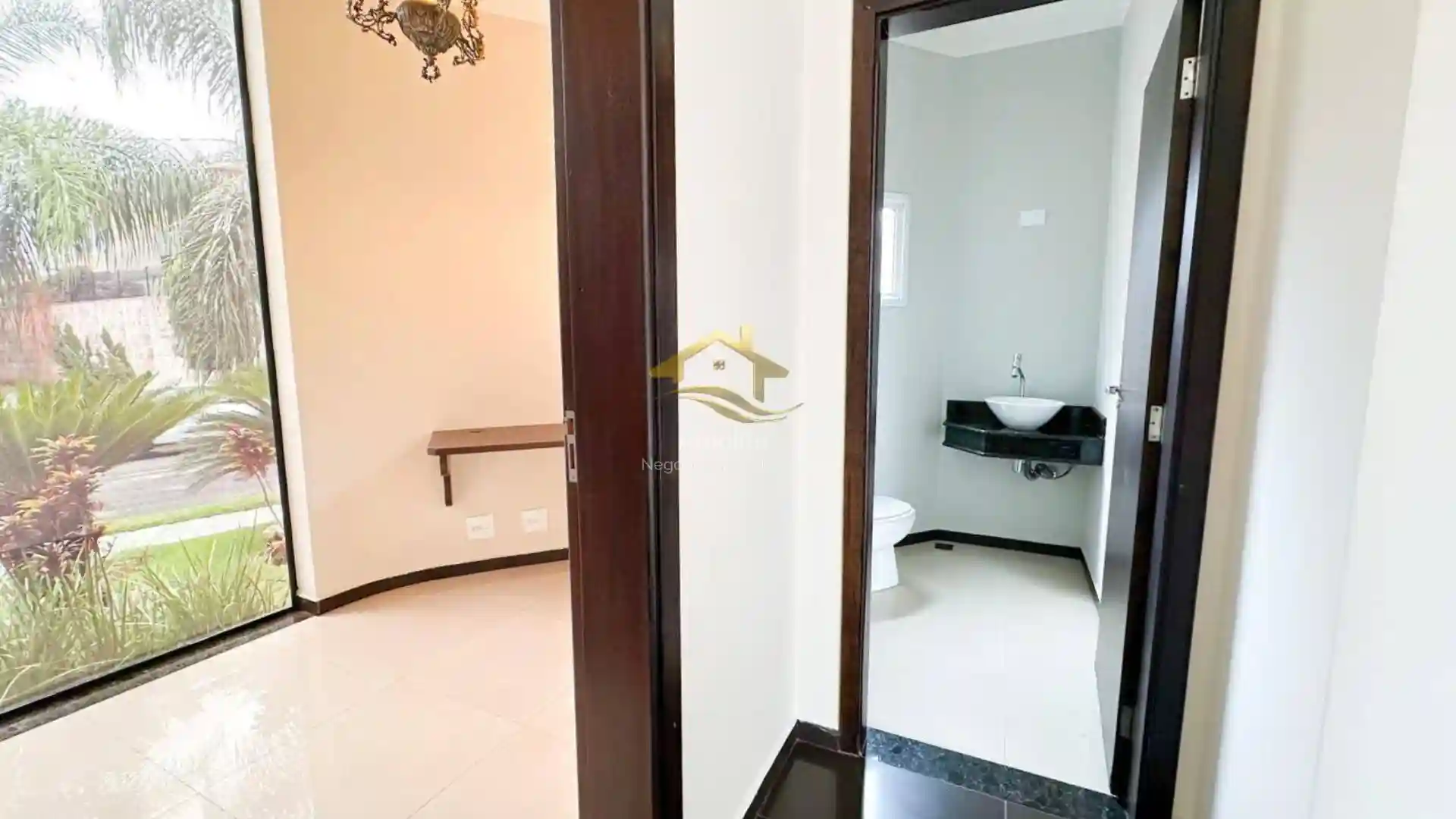 Casa de Condomínio com 3 quartos à venda, 220m² — foto 28 de 30