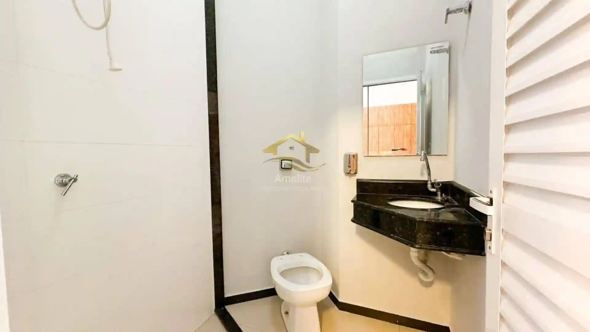 Casa de Condomínio com 3 quartos à venda, 220m² — foto 23 de 30