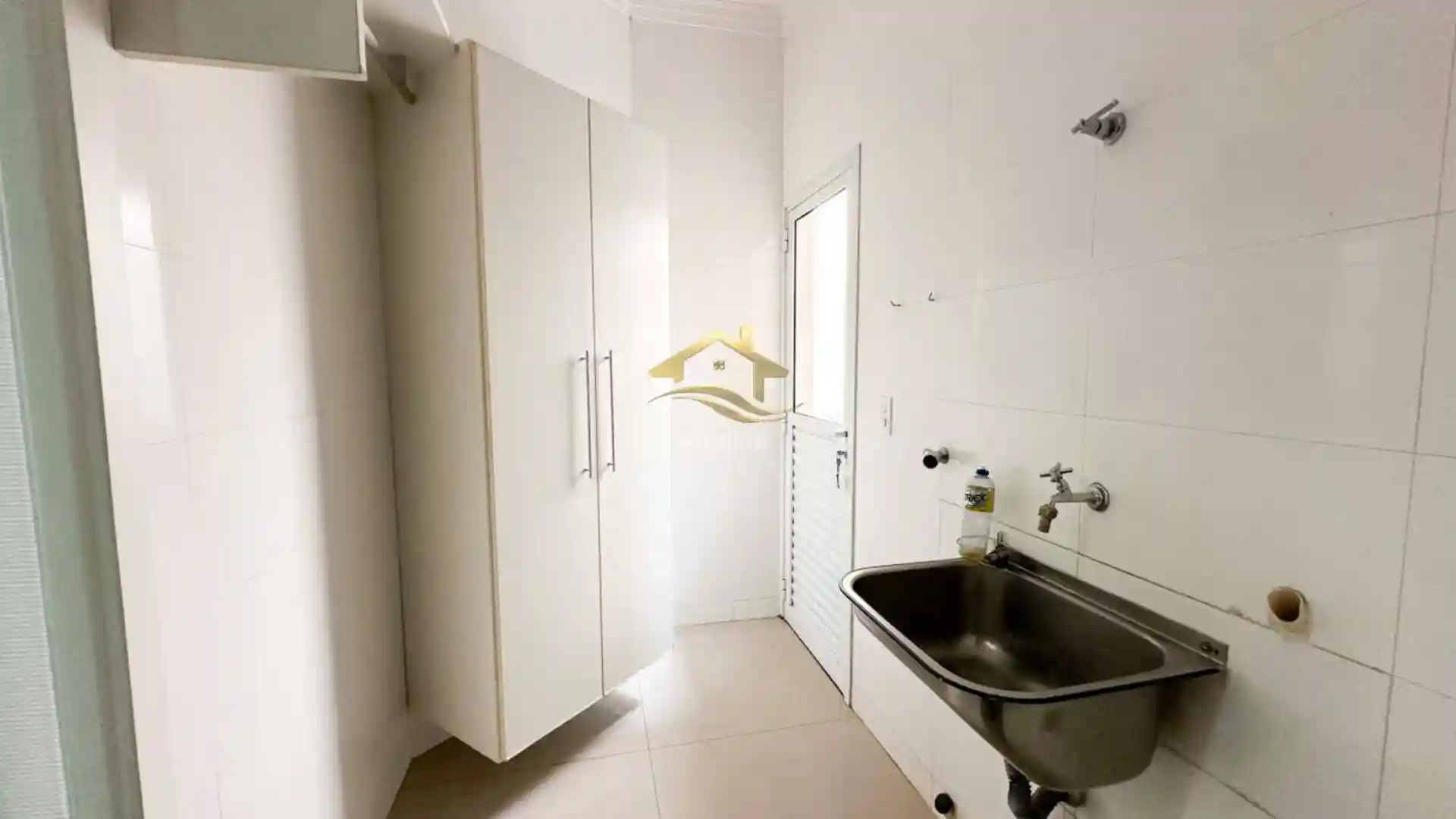 Casa de Condomínio com 3 quartos à venda, 220m² — foto 21 de 30