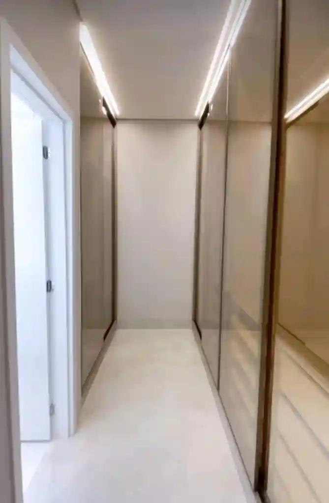Casa de Condomínio com 3 quartos à venda, 219m² — foto 5 de 14