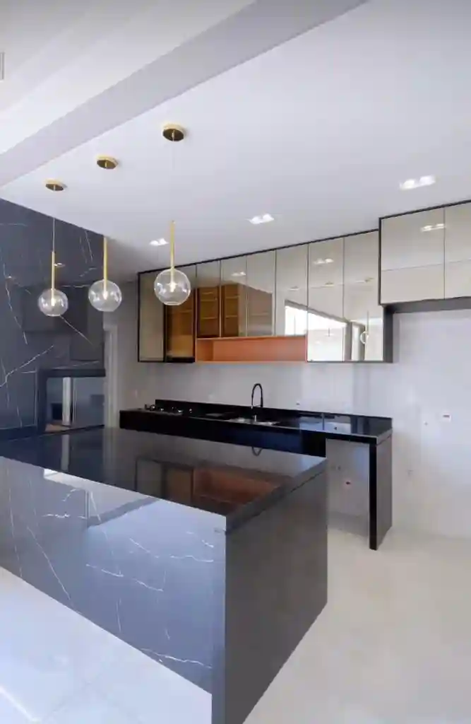 Casa de Condomínio com 3 quartos à venda, 219m² — foto 12 de 14
