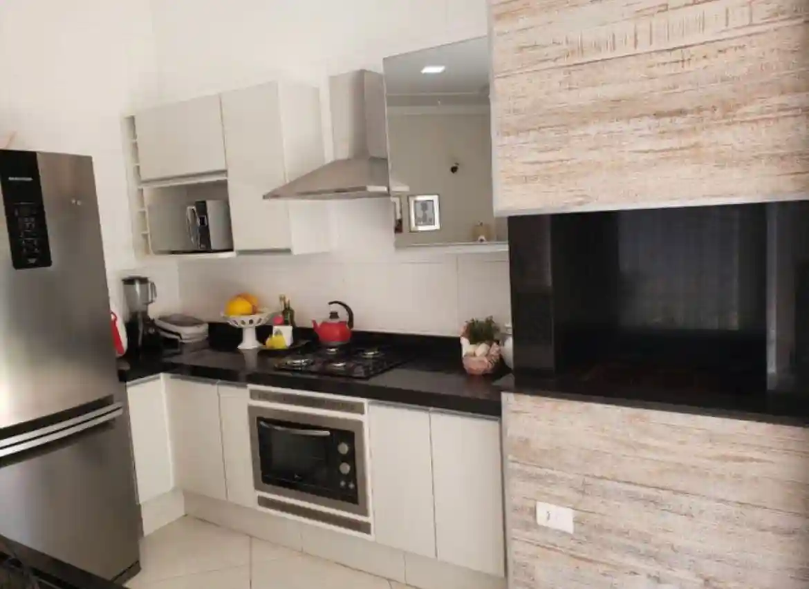 Casa de Condomínio com 3 quartos à venda, 200m² — foto 7 de 20