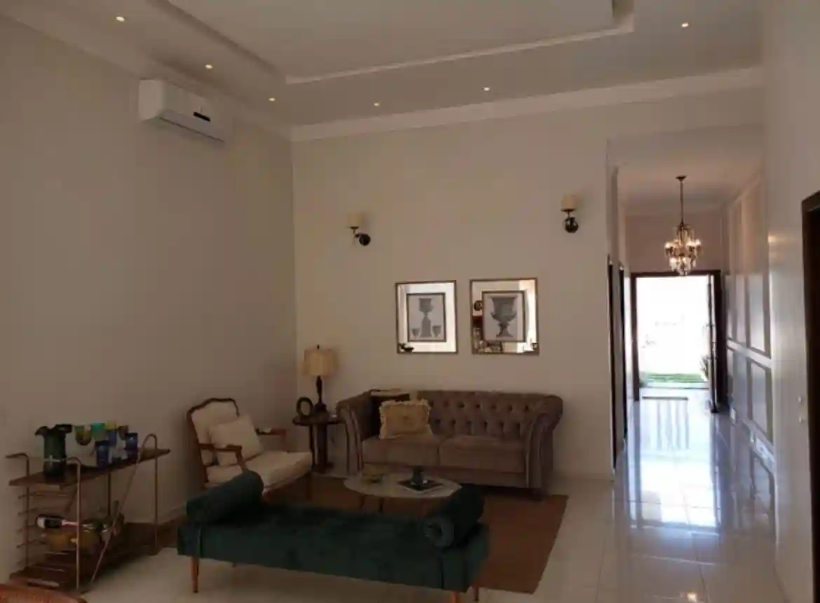 Casa de Condomínio com 3 quartos à venda, 200m² — foto 3 de 20