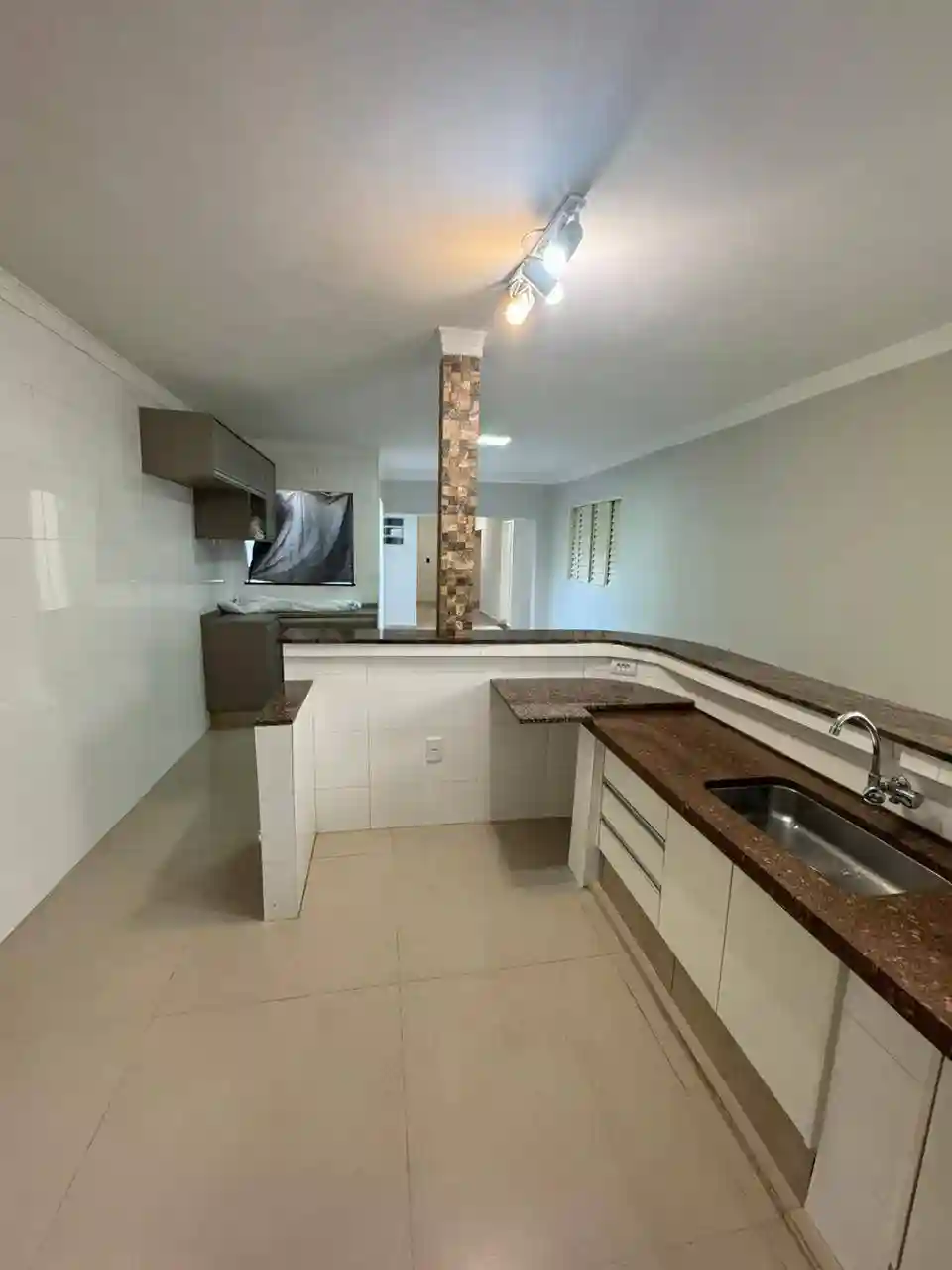 Casa com 4 quartos à venda, 168m² — foto 5 de 24