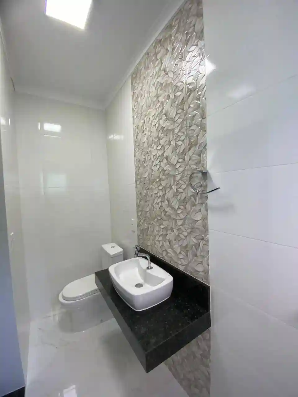 Casa com 4 quartos à venda, 168m² — foto 3 de 24