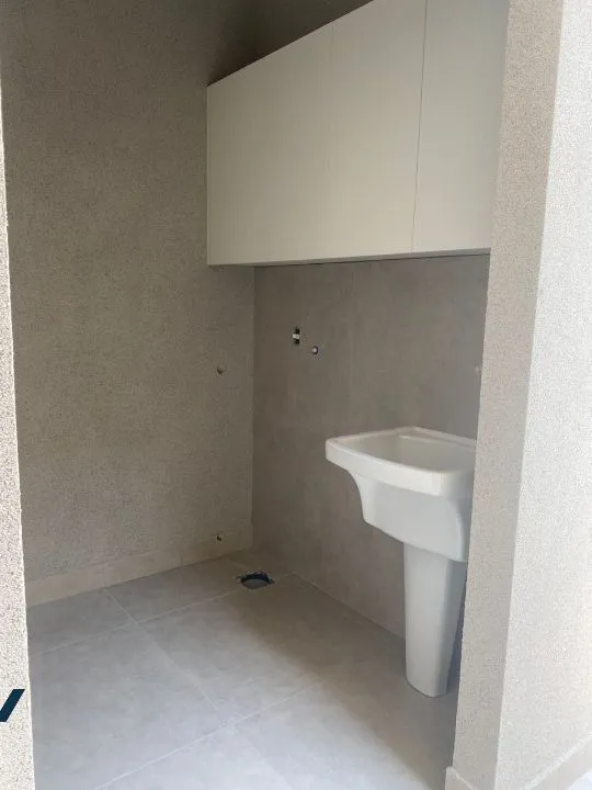 Casa à venda — foto 7 de 8