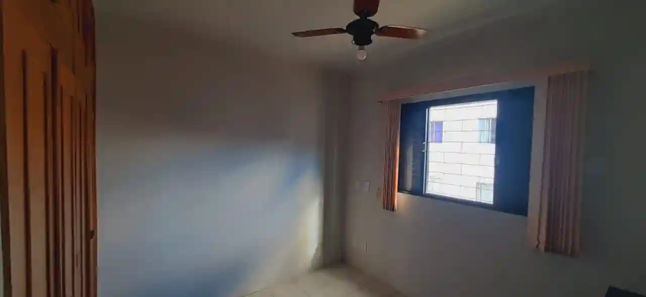 Apartamento com 3 quartos à venda, 100m² — foto 4 de 4