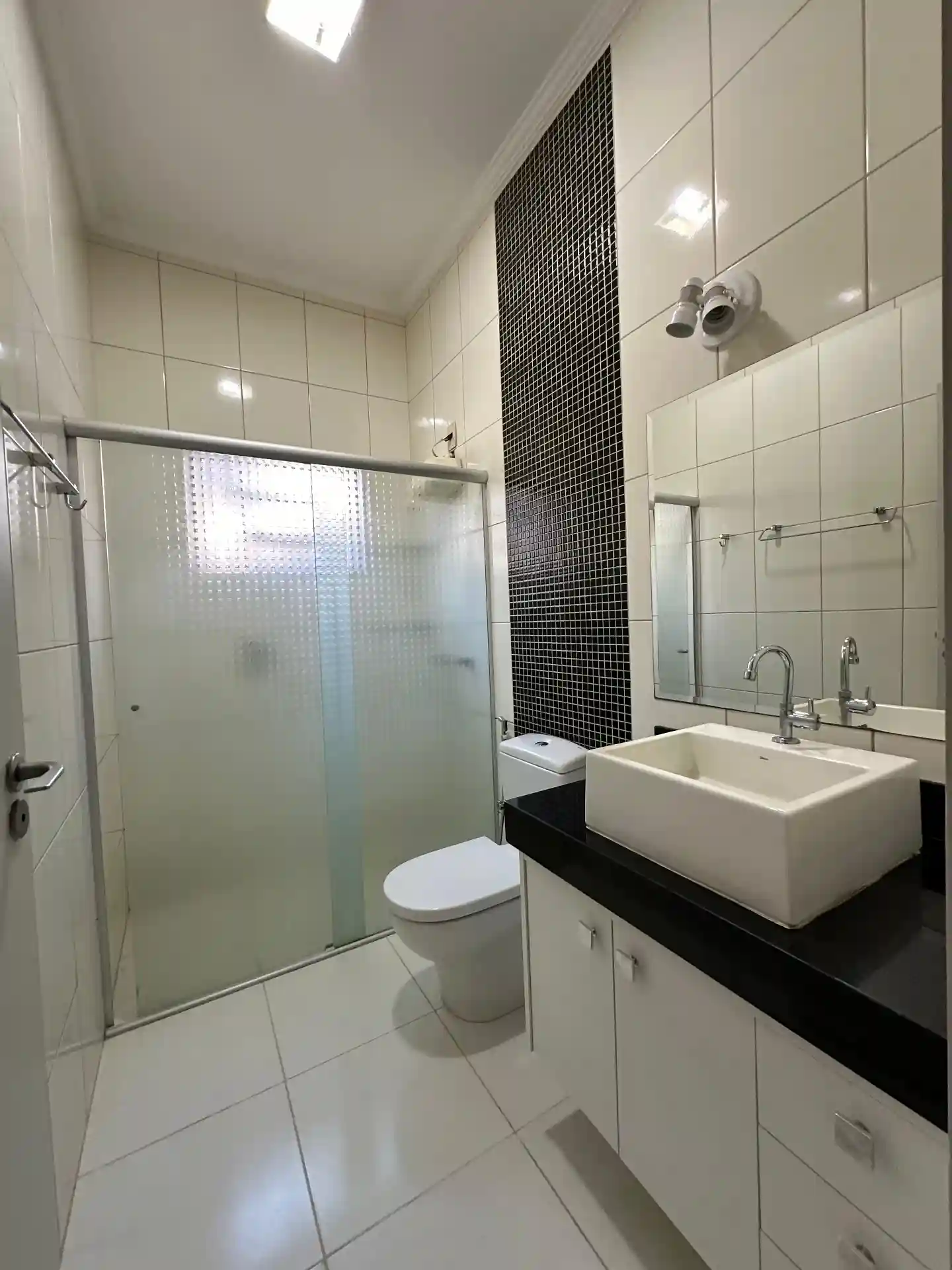 Casa com 3 quartos à venda, 220m² — foto 21 de 29