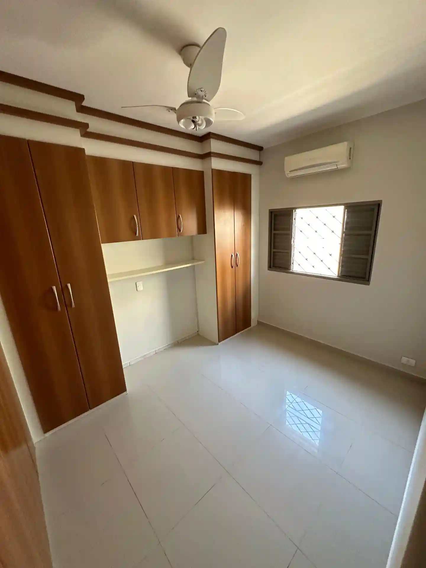 Casa com 3 quartos à venda, 220m² — foto 4 de 29