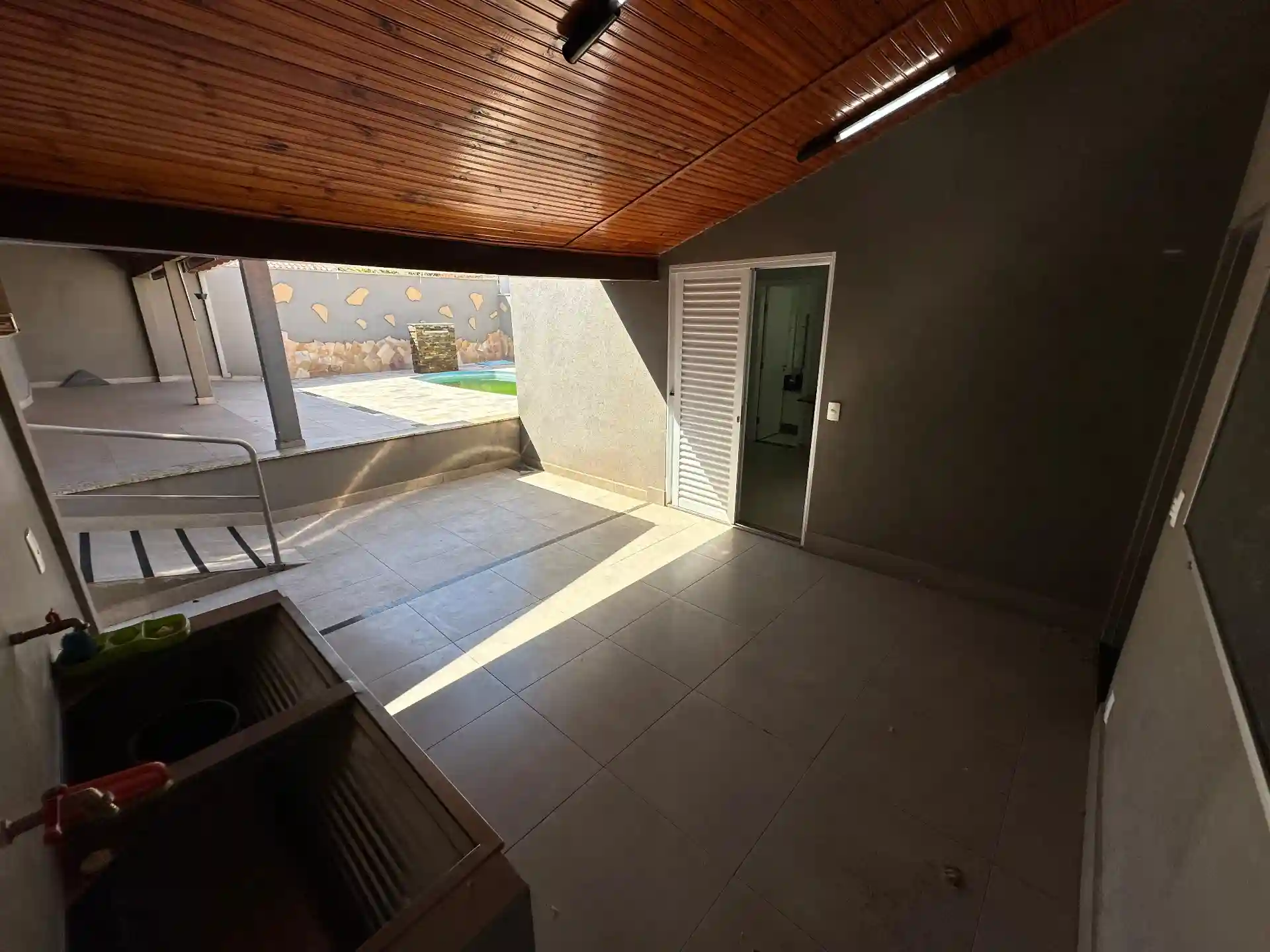 Casa com 3 quartos à venda, 220m² — foto 15 de 29