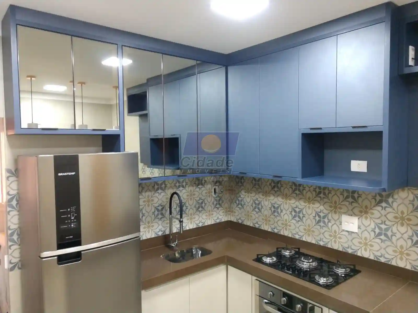 Apartamento com 2 quartos à venda, 81m² — foto 10 de 10