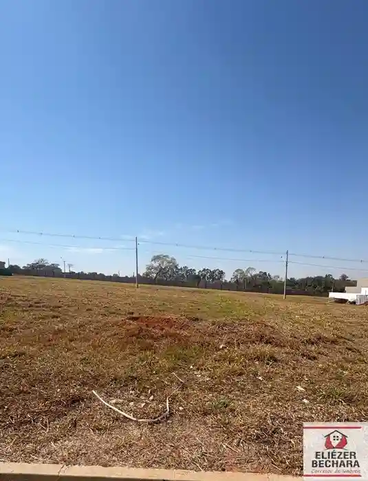 Terreno / Lote / Condomínio  à venda, 308m² — foto 3 de 3