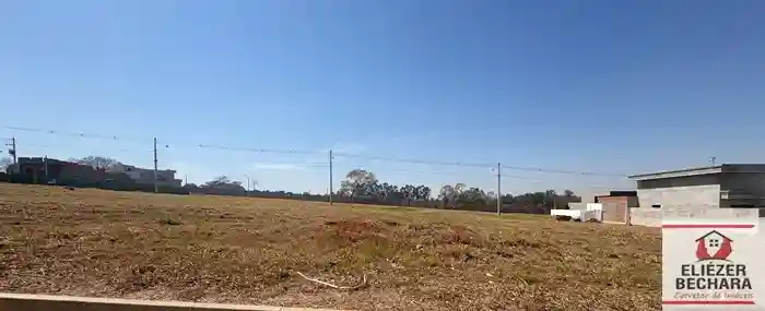 Terreno / Lote / Condomínio  à venda, 308m² — foto 1 de 3