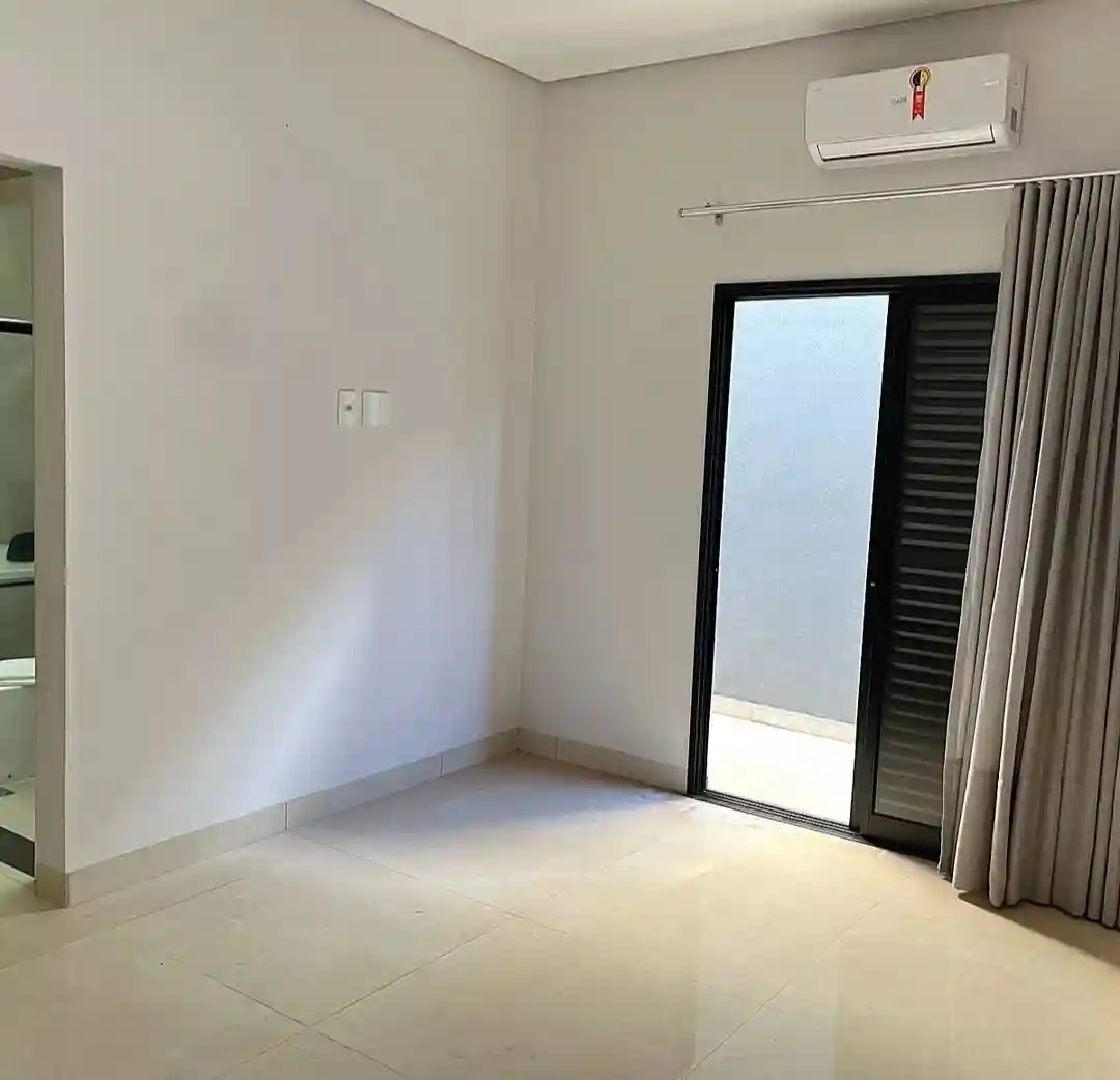 Casa de Condomínio com 3 quartos à venda, 227m² — foto 6 de 10