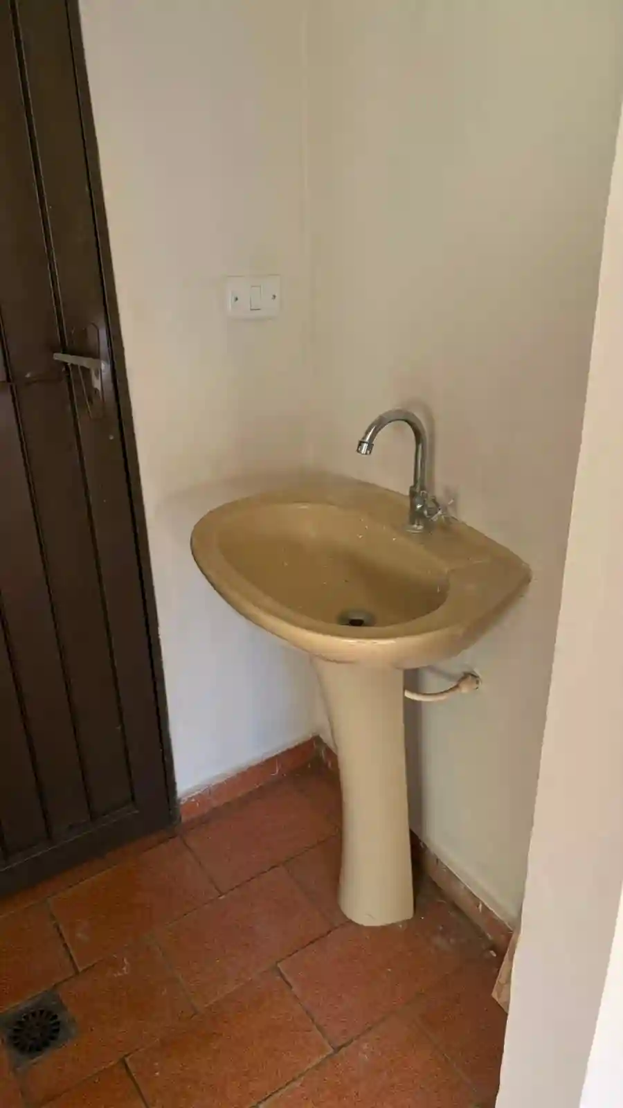 Loja / Salão / Ponto Comercial  para aluguel, 25m² — foto 6 de 6