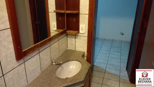 Casa à venda — foto 2 de 7