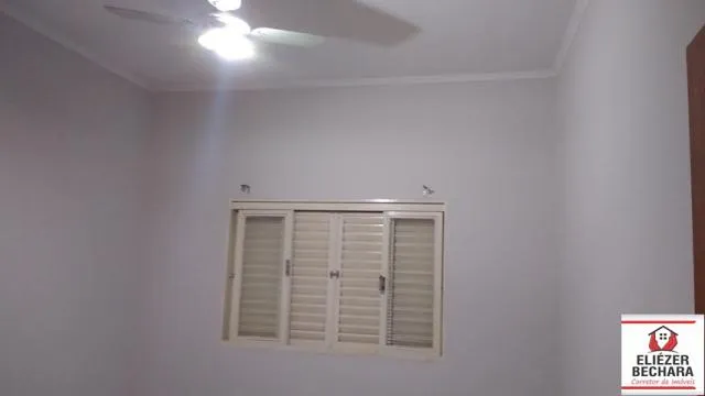 Casa à venda — foto 4 de 7