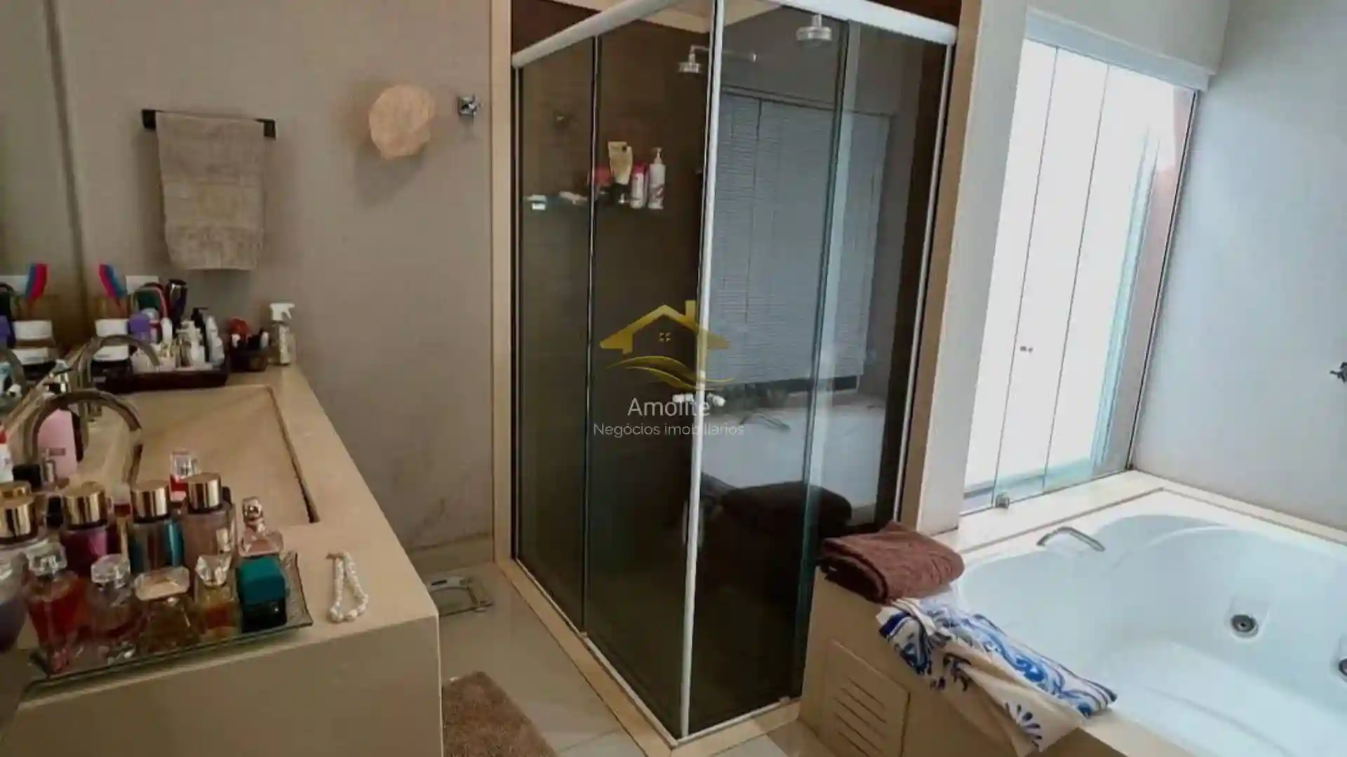 Casa de Condomínio com 3 quartos à venda, 224m² — foto 6 de 20