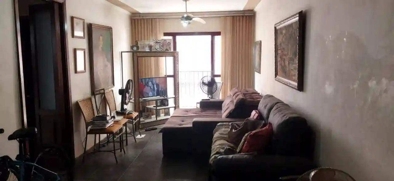 Apartamento com 2 quartos à venda, 74m² — foto 2 de 4