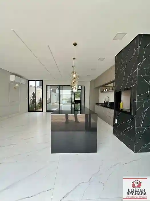 Casa de Condomínio com 3 quartos à venda, 220m² — foto 5 de 22