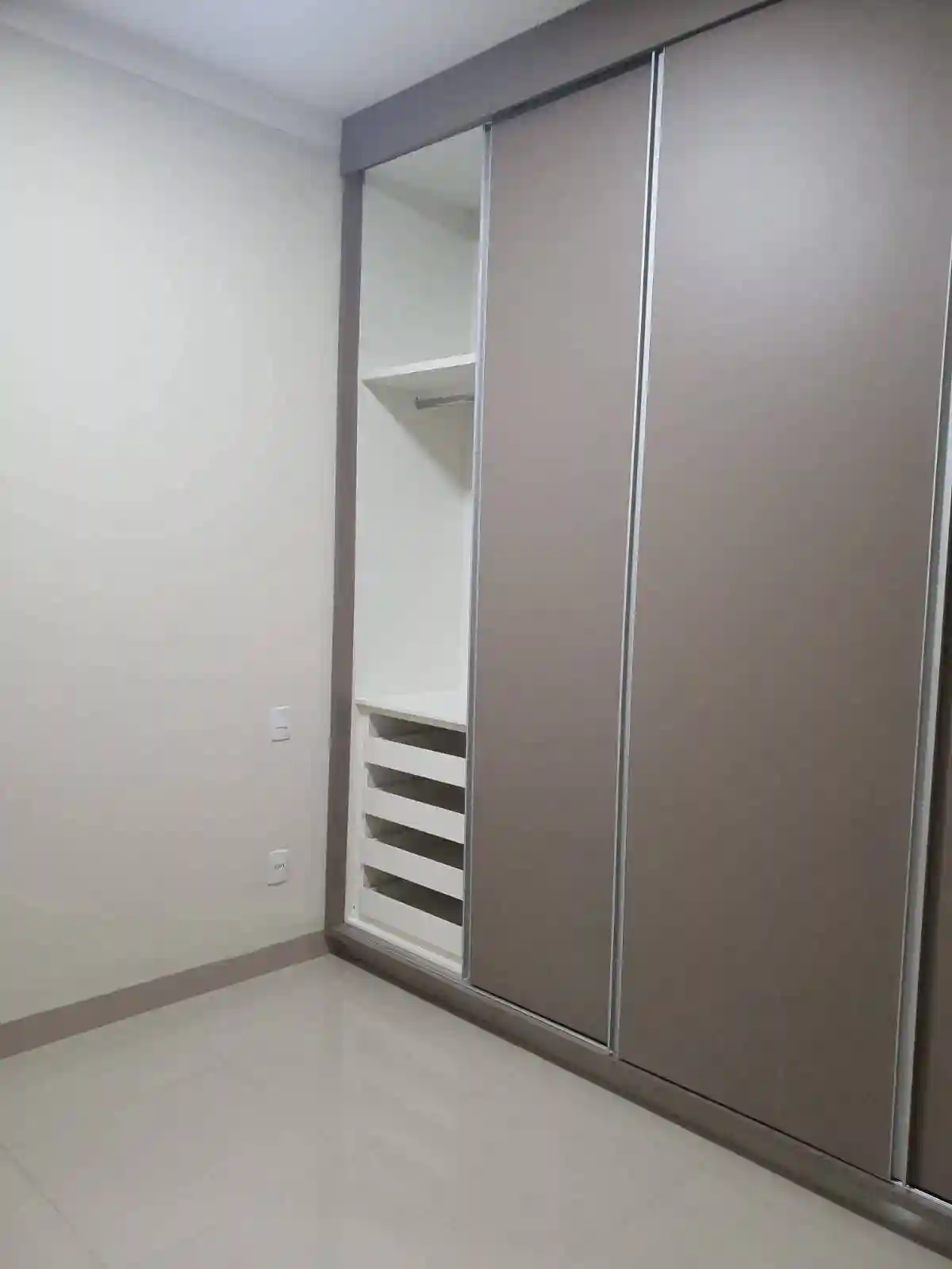 Casa de Condomínio com 2 quartos à venda, 101m² — foto 15 de 17