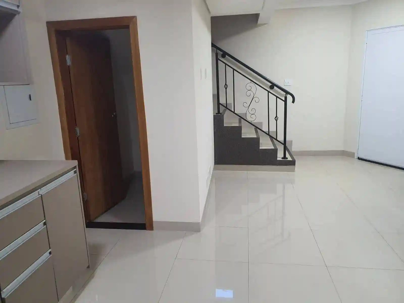 Casa de Condomínio com 2 quartos à venda, 101m² — foto 7 de 17