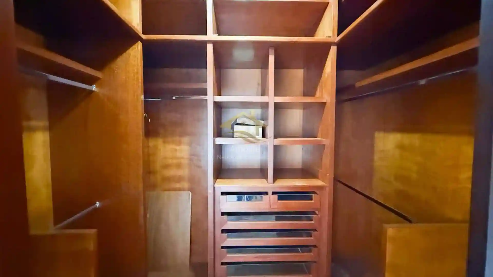Casa de Condomínio com 5 quartos à venda, 190m² — foto 12 de 28