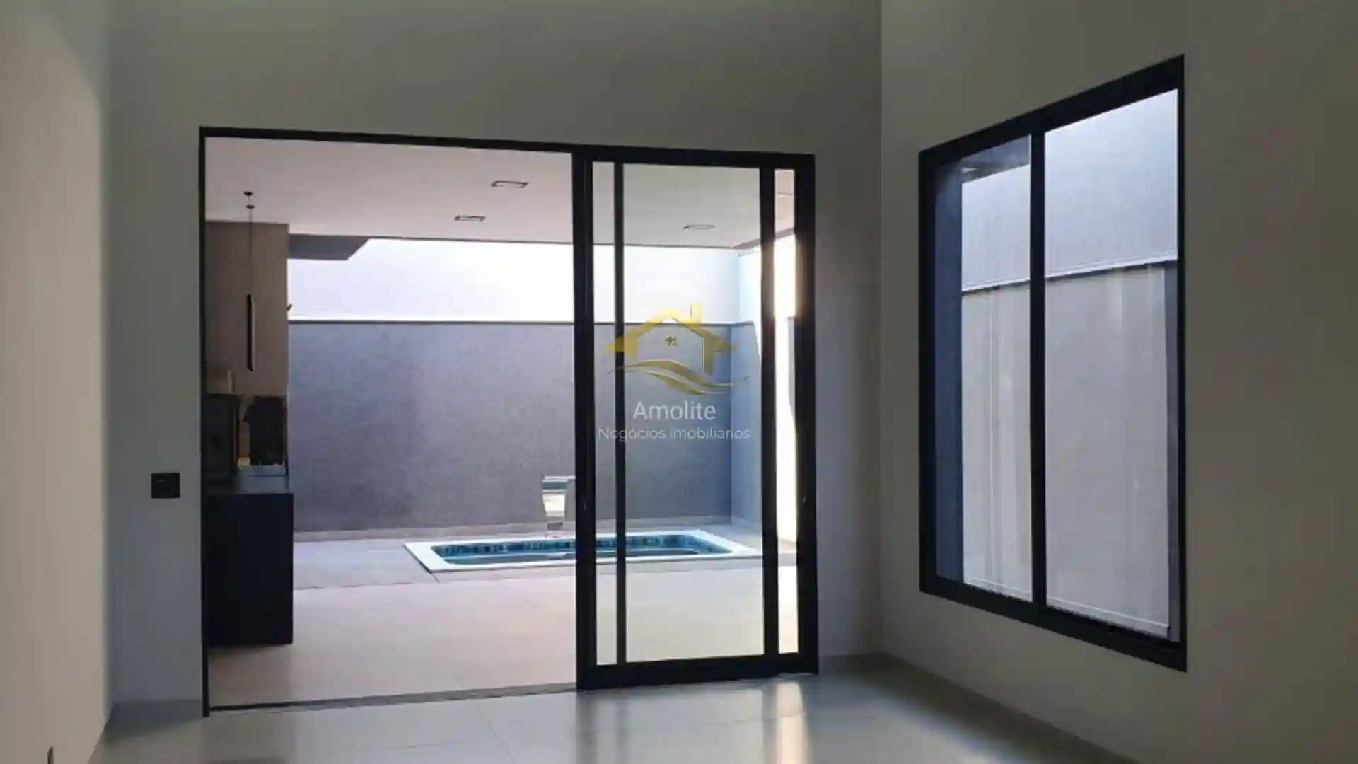 Casa de Condomínio com 3 quartos à venda, 170m² — foto 11 de 25